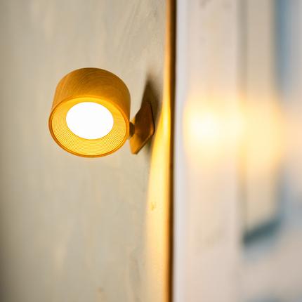 Magnetic LED Wall Lamp – USB Rechargeable, Dimmable, Touch Control, Warm Light – Modern Minimalist Design