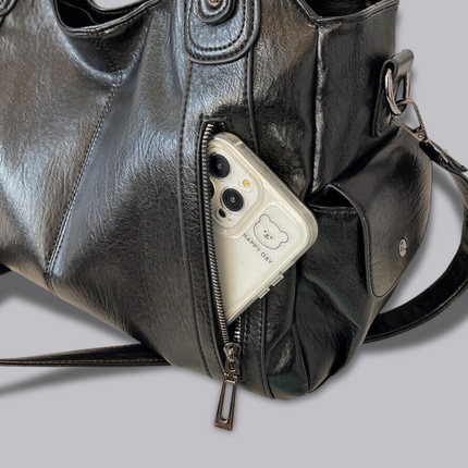 Black Leather Shoulder Bag with Side Pockets – Spacious & Elegant Women’s Leather Handbag