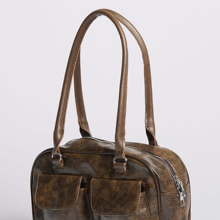 Luxury Vintage Shoulder Bag with Front Pockets – Vegan Leather & Timeless Design