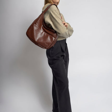 Black Vegan Leather Half-Moon Shoulder Bag – Elegant & Versatile