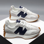 Blue / 35