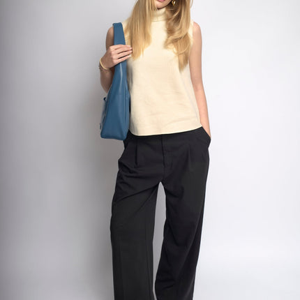 Minimalist Hobo Shoulder Bag – Vegan Leather
