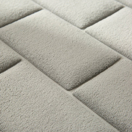 Non-Slip Bathroom Mat Beige Tile Pattern – Quick-Dry Absorbent Bath Rug for Shower & Tub