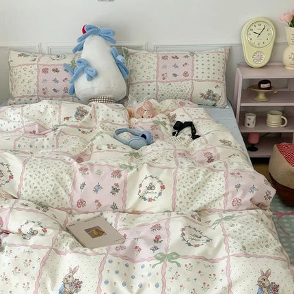 Romantic Pink Floral Bedding Set – Soft Polyester Duvet Cover & Pillowcases for Cozy Bedrooms