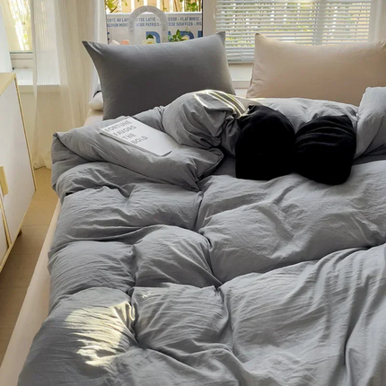 Cura Luxe Breathable Luxury Bedding Set 61" x 86" – Soft & Stylish All-Season Comfort
