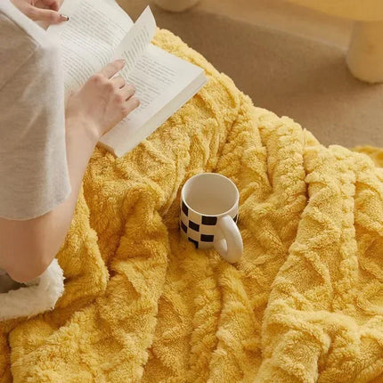 Double-Layer Wool & Fleece Throw Blanket 59" x 79" – Soft, Warm & Stylish for Couch or Bed