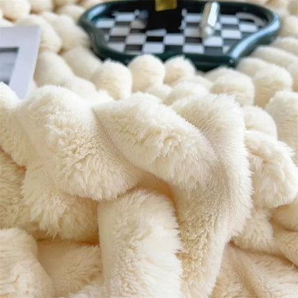 Luxurious Faux Sheepskin & Coral Fleece Throw Blanket – Super-Soft Cozy Faux Shearling Throw (47" × 59", 59" × 79", 71" × 79", 79" × 91")