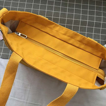 Canvas Shoulder Bag – Spacious, Trendy & Practical