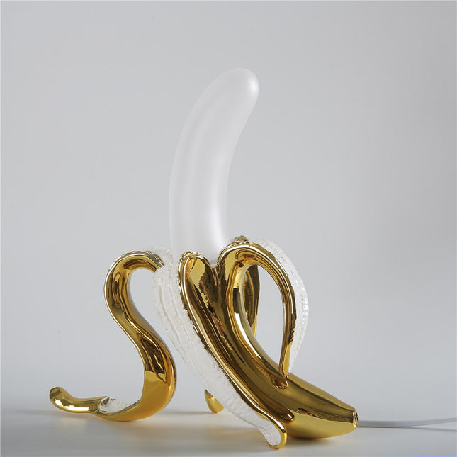 Playful Banana-Shaped Table Lamp with Gold Finish – Unique Modern Home Accent Light