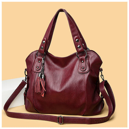 Luxury Women’s Handbag – Spacious Shoulder Bag with Tassels