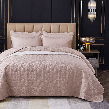 White Cotton Quilt 59" x 79" & 79" x 87" – Luxury Bedspread & Lightweight Coverlet for All Seasons