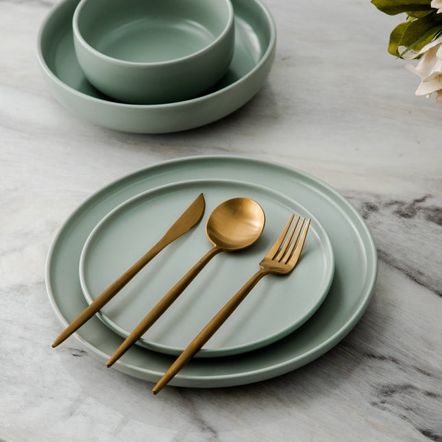 Elegant Gold Stainless Steel Flatware Set – 24-Piece Service for 6 | Dishwasher Safe