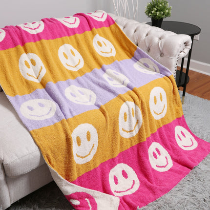 Multicolor Smiley Face Fleece Throw Blanket – Soft, Cozy & Playful Home Decor