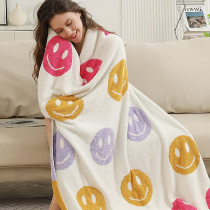 Multicolor Smiley Face Fleece Throw Blanket – Soft, Cozy & Playful Home Decor