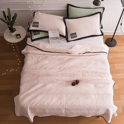 CoolBreeze Cooling Summer Comforter 59" x 79" – Lightweight Cotton & Bamboo Blend for Hot Sleepers