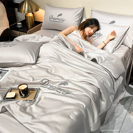 Lightweight Breathable Comforter with Temperature Control – All-Season Cozy Sleep Solution
