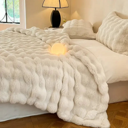 Luxury Reversible Faux Fur Throw Blanket 59" x 79" – Ultra-Soft, Cozy & Machine Washable