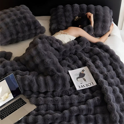 Plaid Fleece Throw Blanket – Ultra-Soft and Warm Couch & Bed Blanket for Cozy Living Room & Bedroom Decor