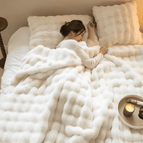 39.37 × 62.99 in / Beige