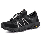 Black / 3