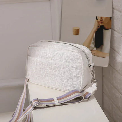 Beige Shoulder Bag for Women – Compact, Stylish & Practical Everyday Handbag