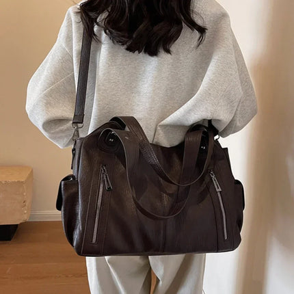Women's Leather Hobo Bag – Spacious Shoulder Tote with Premium Finish
