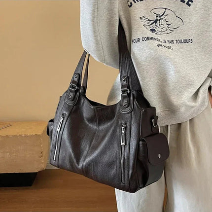 Women's Leather Hobo Bag – Spacious Shoulder Tote with Premium Finish