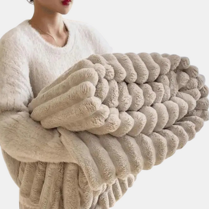 Luxurious Faux Sheepskin & Coral Fleece Throw Blanket – Super-Soft Cozy Faux Shearling Throw (47" × 59", 59" × 79", 71" × 79", 79" × 91")