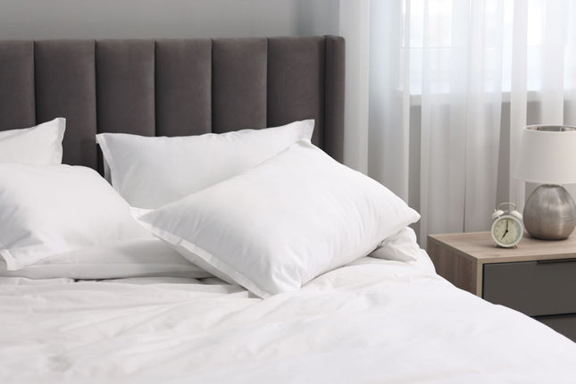 Luxe Microfiber Pillow Hypoallergenic, Breathable & Vegan-Friendly