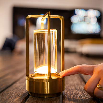 Vintage LED Table Lamp – Rechargeable, Dimmable Retro Design with Warm White Light