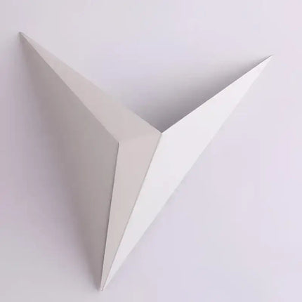 Modern Bird-Shaped Wall Lamp with Warm LED Light – Elegant Decorative Lighting for Home