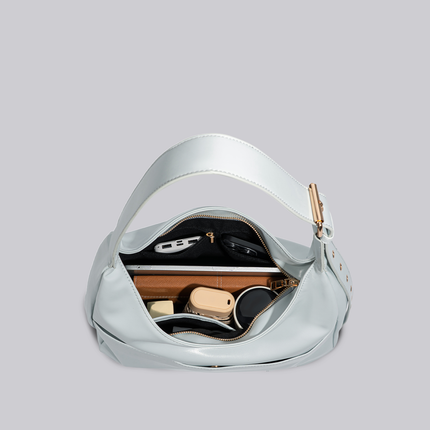 Black Shoulder Bag – Minimalist & Spacious Vegan Leather Design