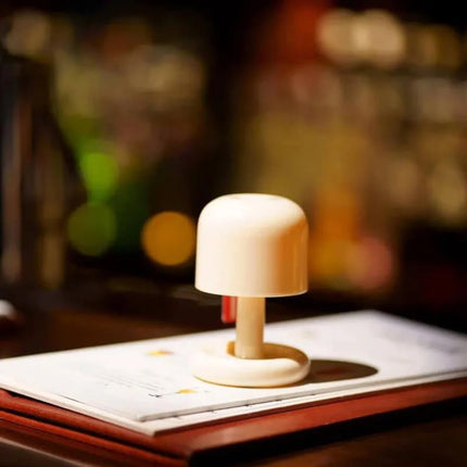 Sunset Projection Lamp – Compact LED Mood Light for Cozy Home & Aesthetic Ambience