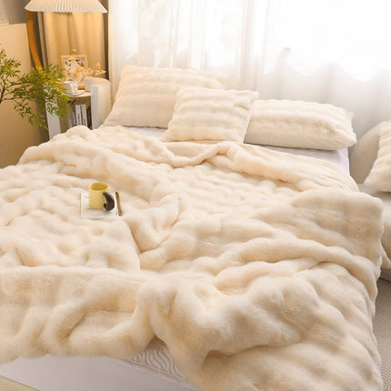 Solid Color Plush Throw Blanket – Luxe Soft Fleece for Living Room & Bedroom Decor