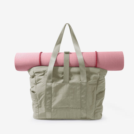Black Tote Bag with Yoga Mat Holder – Water-Resistant & Laptop Compartment – Perfect for Gym, Work, or Beach