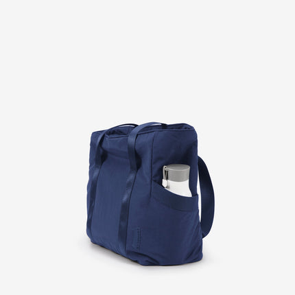Black Tote Bag with Yoga Mat Holder – Water-Resistant & Laptop Compartment – Perfect for Gym, Work, or Beach