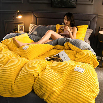 DreamWeave Luxe Duvet Cover Set – Soft, Breathable & Stylish Bedding for All Seasons