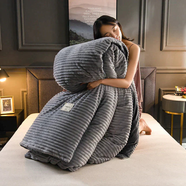 DreamWeave Luxe Duvet Cover Set – Soft, Breathable & Stylish Bedding for All Seasons