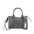 Gray / 9.45 × 3.15 × 5.91 in